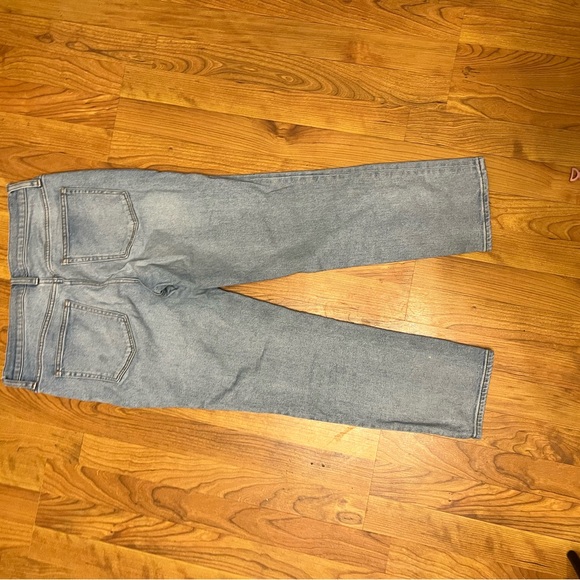 J.Crew Essential Straight Leg Jeans – Light Wash Vintage Denim – Size 29 - Picture 6 of 6